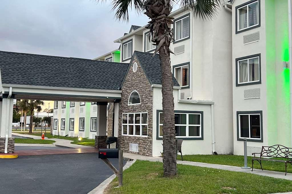 Quality Inn & Suites Myrtle Beach Near Outlets Socastee Exterior foto